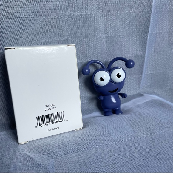 CRICUT cuties - Twilight‎ - Picture 2 of 4